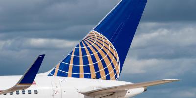 United 777 Returns to Dulles After Engine Power Loss Sparks Fire